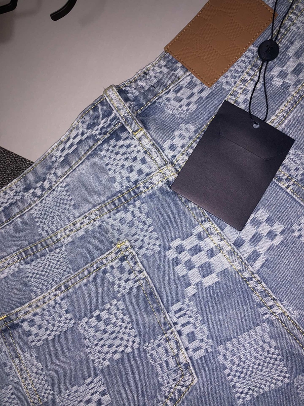 ブランドハーフパンツ角部分ディテール